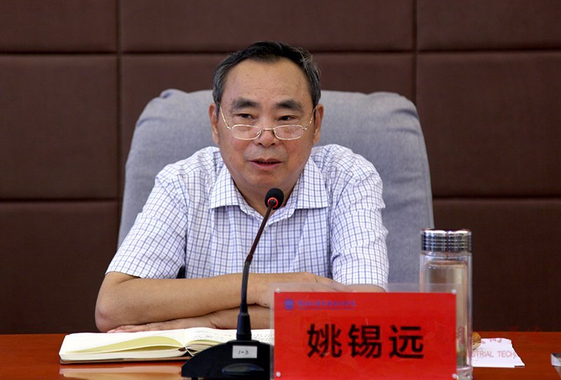 英国上市公司365